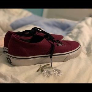 Vans AUTHENTIC style shoe